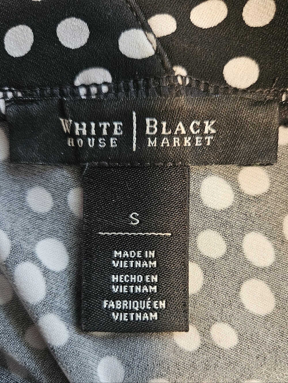White House Black Market Black and White Polka Dot Cap Sleeve V-neck Top - Picture 3 of 7